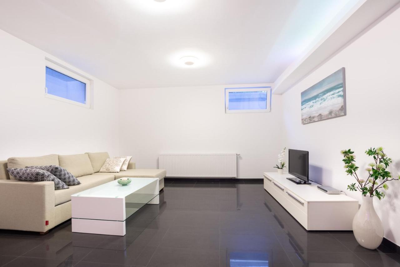 Luxury City Villa Трогир Экстерьер фото